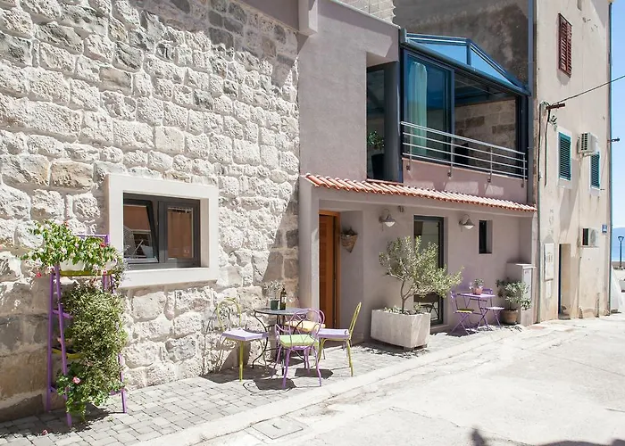 Glusac * Podgora (Split-Dalmatia)